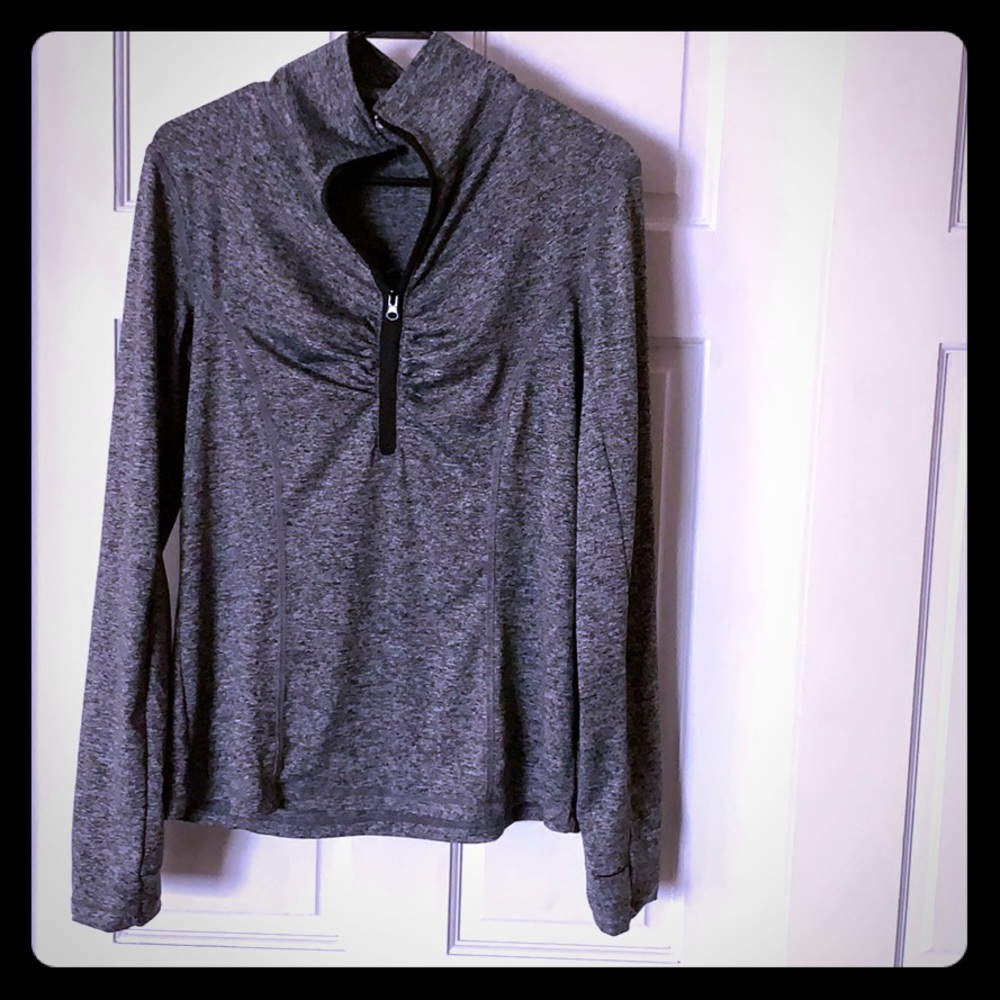 Active 3/4 Zip Top